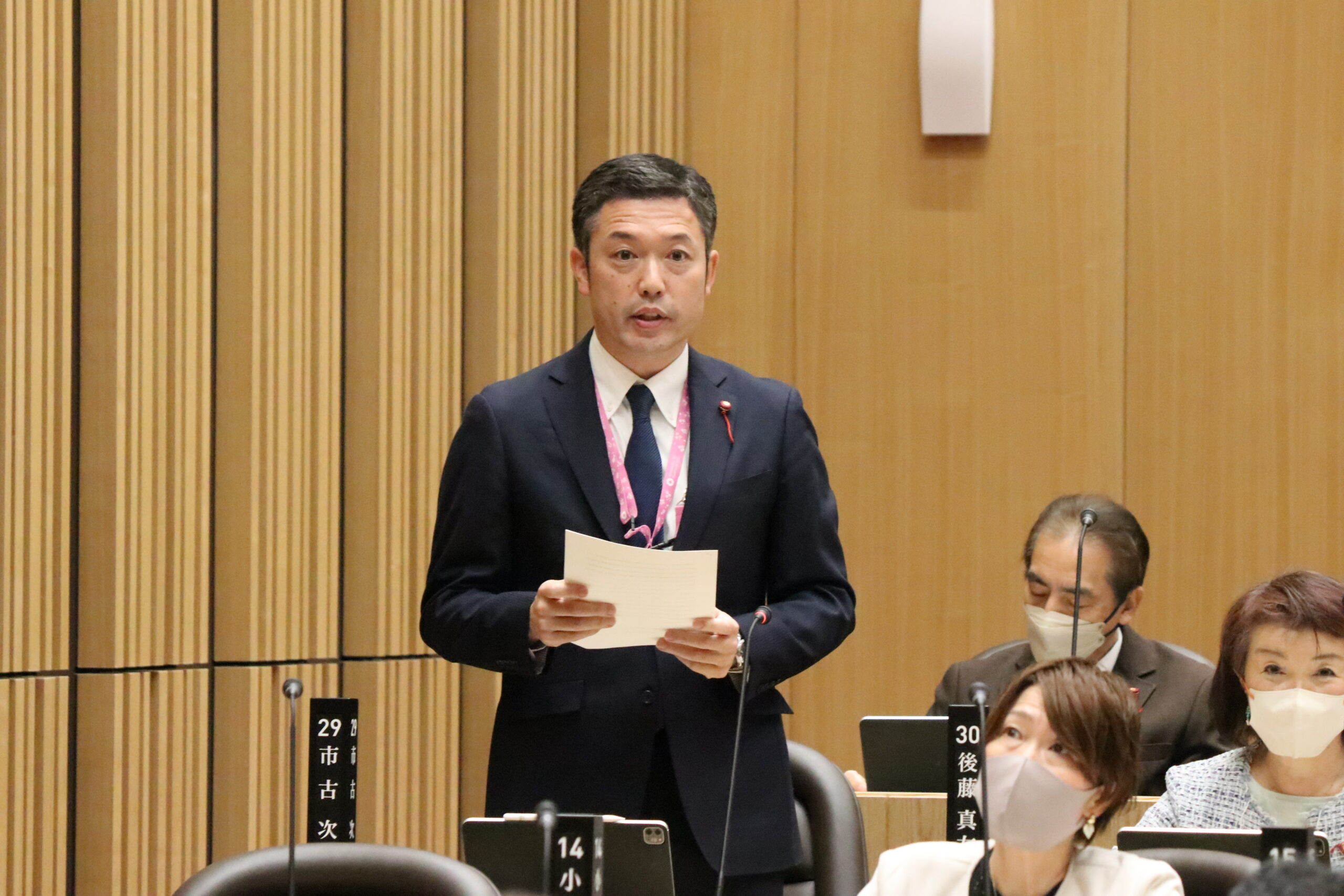 一般質問➀　給食回数＆アンケートについて